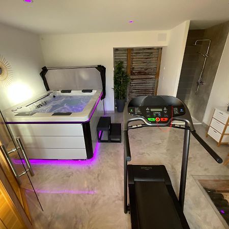 Le Gîte du père Chayoux Champillon Esterno foto