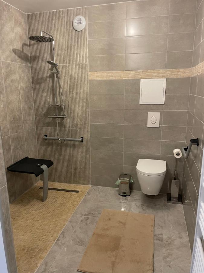 Le Gîte du père Chayoux Champillon Esterno foto